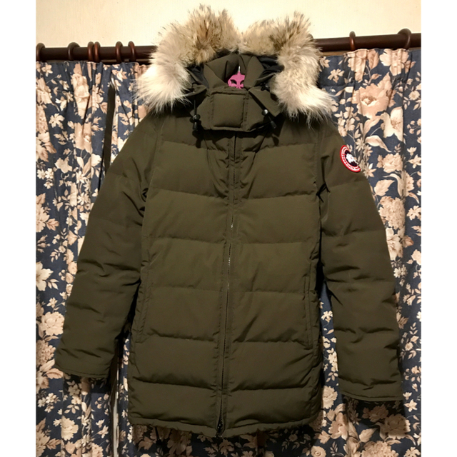 カナダグース BELLEVILLE ダウンコートMONCLER