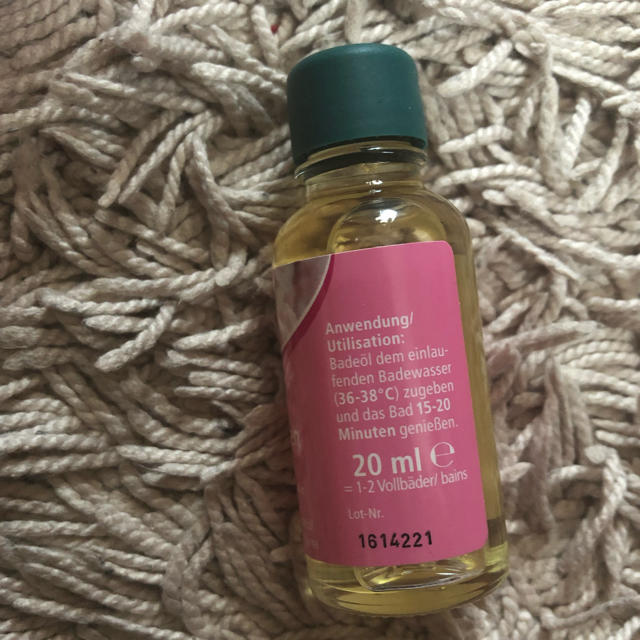 Kneipp(クナイプ)の未使用  クナイプ バスオイル 20mL コスメ/美容のボディケア(入浴剤/バスソルト)の商品写真