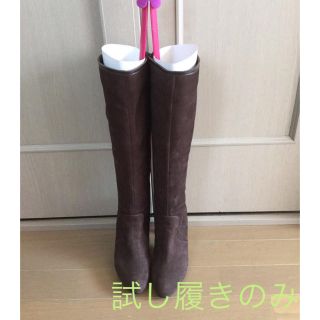 プールサイド(POOL SIDE)の新品【試し履きのみ】pool side スエードロングブーツ 22.5(ブーツ)