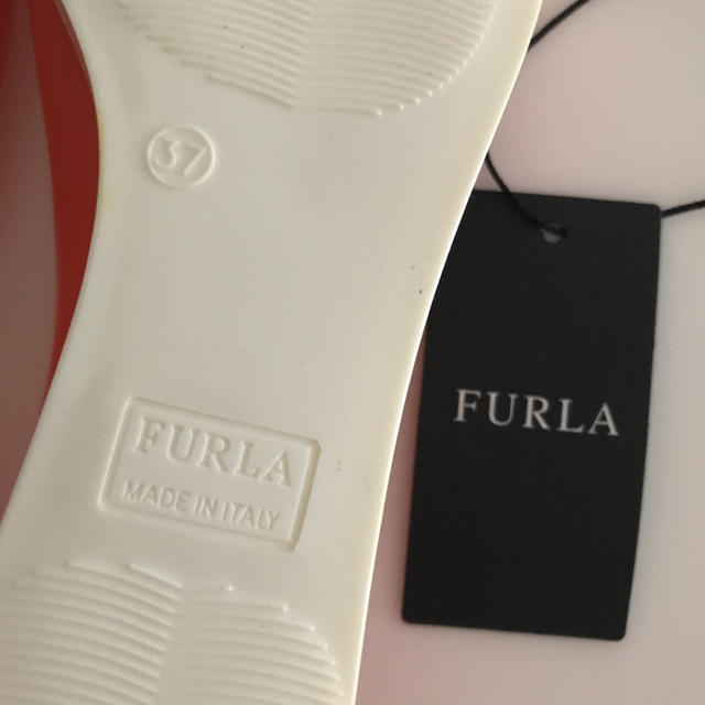 Furla(フルラ)の完売モデル 新品 FURLA キャンディ パンプス 37【定価16200円】 レディースの靴/シューズ(ハイヒール/パンプス)の商品写真