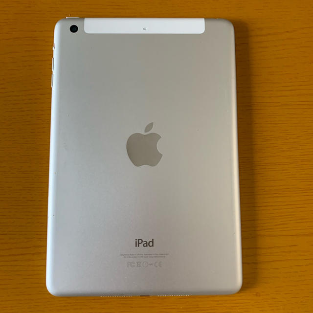 タブレットiPad mini3 64GB