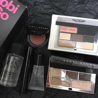 ボビイブラウン(BOBBI BROWN)のボビーブラウン パレット セット(コフレ/メイクアップセット)