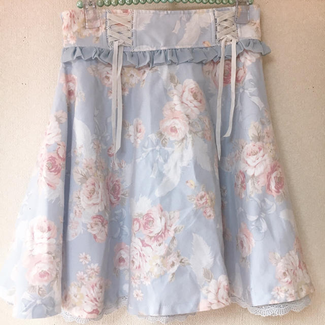 LIZ LISA(リズリサ)のリズリサ 花柄スカート レディースのスカート(ミニスカート)の商品写真