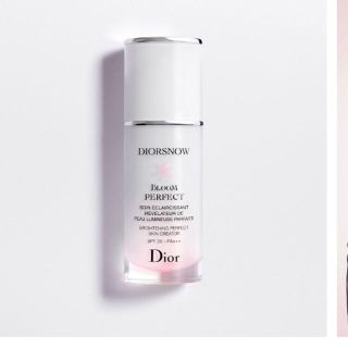 ディオール(Dior)のディオール スノー スノー ブルーム パーフェクト　spf35 / pa+++(化粧下地)