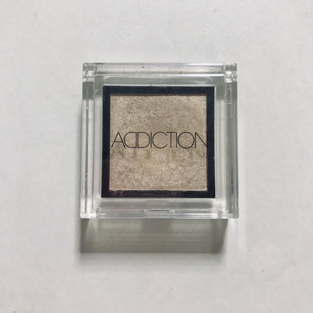 ADDICTION(アディクション)のADDICTION Christmas Love 025 eyeshadow コスメ/美容のベースメイク/化粧品(アイシャドウ)の商品写真