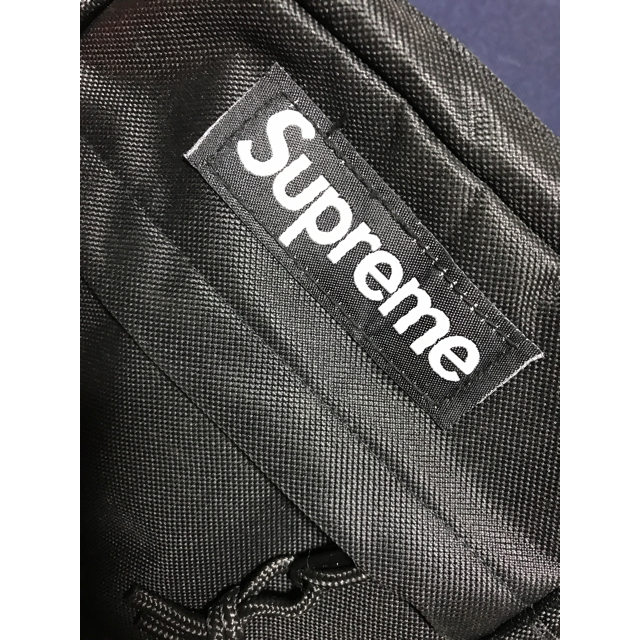 Supreme(シュプリーム)の早いもの勝ち！supreme/ショルダーバック レディースのバッグ(ボディバッグ/ウエストポーチ)の商品写真