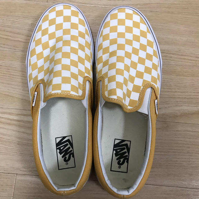 VANS(ヴァンズ)の1回着用のみ☆VANS クラシックスリッポン  28.5cm メンズの靴/シューズ(スニーカー)の商品写真