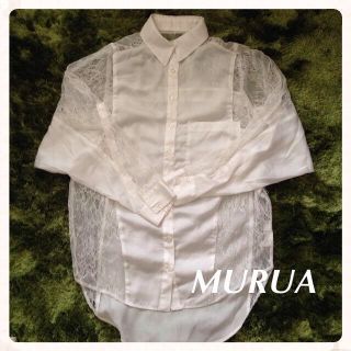 ムルーア(MURUA)の引越しの為売り切りたいです！(シャツ/ブラウス(長袖/七分))