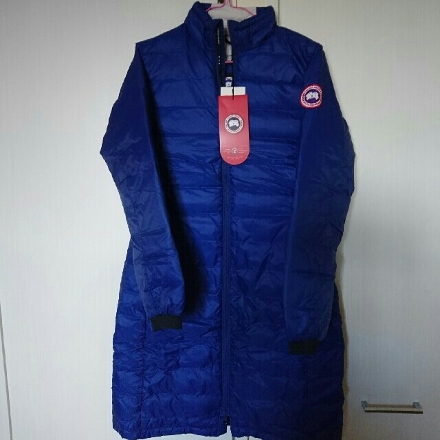 CANADA GOOSE(カナダグース)のリンコ様専用【新品、タグ付】カナダグース ダウンコート レディースのジャケット/アウター(ダウンジャケット)の商品写真