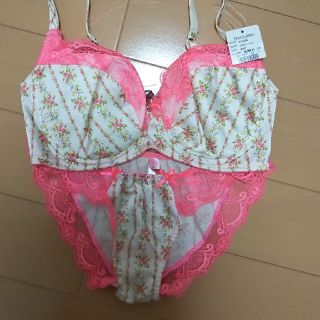 ピーチジョン(PEACH JOHN)の〔新品〕ブラジャーショーツセット(ブラ&ショーツセット)