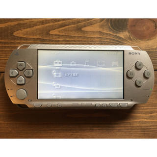 プレイステーションポータブル(PlayStation Portable)の【中古品】PSP-1000 シルバー(携帯用ゲーム機本体)