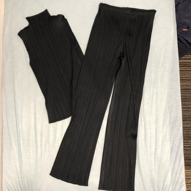 現品限り一斉値下げ! PLEATS PLEASE ブラックセットアップ please Pleats - MIYAKE ISSEY セット/コーデ 現品限り一斉値下げ! PLEATS PLEASE ブラックセットアップ please Pleats - MIYAKE ISSEY セット/コーデ