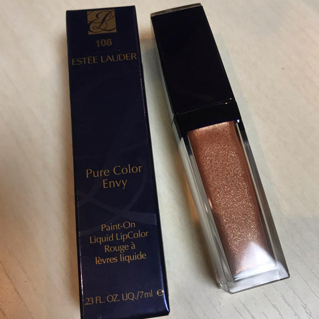 Estee Lauder(エスティローダー)のエスティローダー リップ ゴールドディップド 108 コスメ/美容のベースメイク/化粧品(口紅)の商品写真