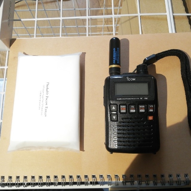 ICOM IC-R6 ハンディレシーバー(ダイヤモンド社ショートアンテナ付)の通販 by