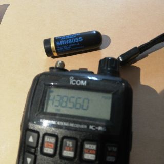 ICOM IC-R6 ハンディレシーバー(ダイヤモンド社ショートアンテナ付)の通販 by