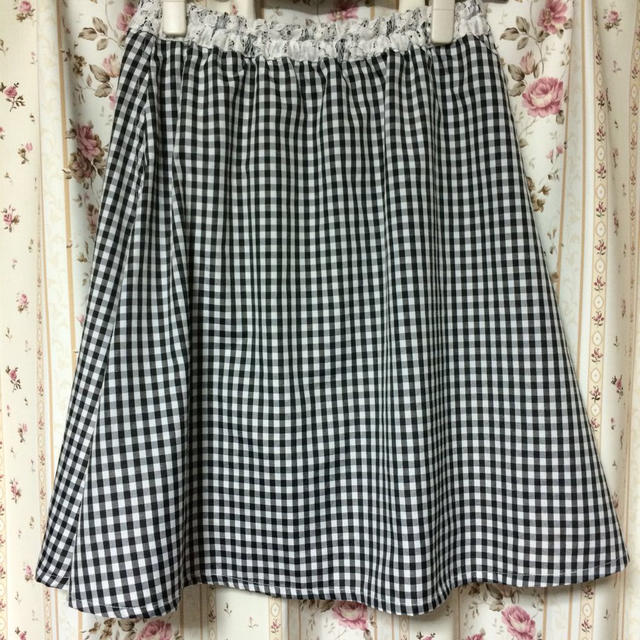 AS KNOW AS PINKY(アズノゥアズピンキー)のリバーシブルスカート レディースのスカート(ひざ丈スカート)の商品写真