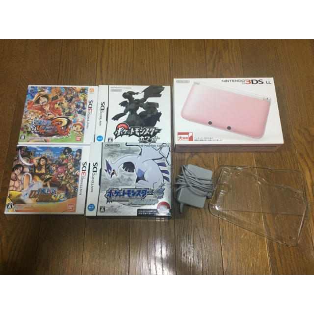NINTENDO 3DS LL 本体＋ソフト4個セット(ポケモン、ワンピース)