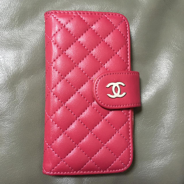 iphone8 シリコン ケース シェル - CHANEL - iPhoneケース iPhone5 iPhone ESの通販 by mana's shop｜シャネルならラクマ