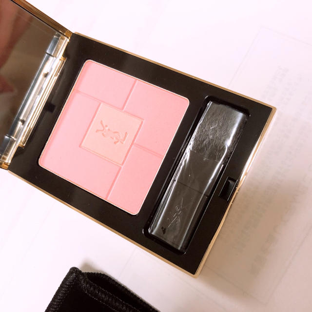 Yves Saint Laurent Beaute(イヴサンローランボーテ)のYSL  チーク コスメ/美容のベースメイク/化粧品(チーク)の商品写真