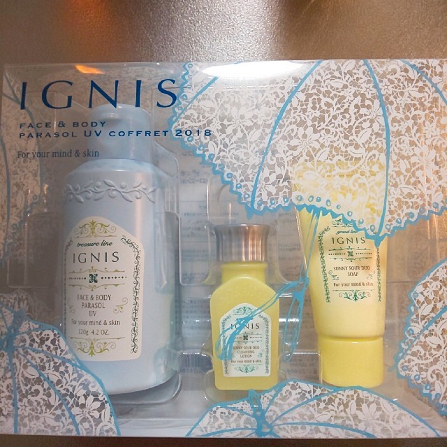 IGNIS(イグニス)のＩＧＮＩＳ コフレ2018 コスメ/美容のキット/セット(コフレ/メイクアップセット)の商品写真