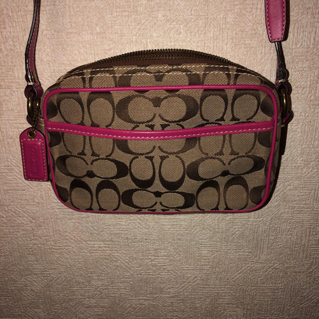 coach ポシェット