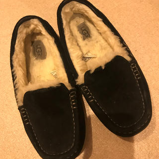 アグ(UGG)のUGG アンスレー 5 ブラック(スリッポン/モカシン)