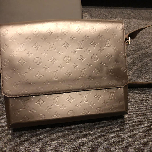 【売切れ..入荷待ち】　LOUIS VUITTON モノグラムグラセ　フォンジー