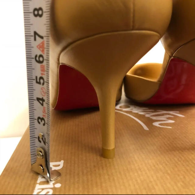 クリスチャンルブタン ベージュ パンプス | www.jarussi.com.br