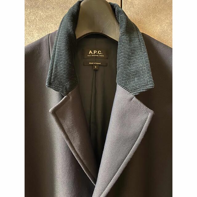 A.P.C(アーペーセー)のA.P.C. チェスターコート メンズのジャケット/アウター(チェスターコート)の商品写真