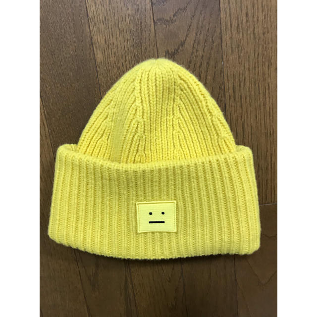 ACNE(アクネ)の kii様Acne Studios アクネ ニット帽 ニットキャップ マスタード メンズの帽子(ニット帽/ビーニー)の商品写真