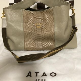 アタオ(ATAO)のATAO  アタオ  エルヴィ  パイソン(ショルダーバッグ)