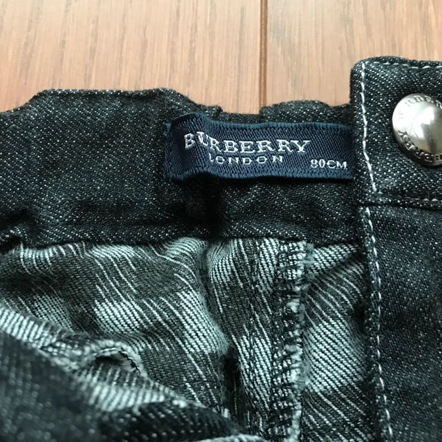 BURBERRY(バーバリー)のBURBERRY London  デニム キッズ/ベビー/マタニティのベビー服(~85cm)(パンツ)の商品写真