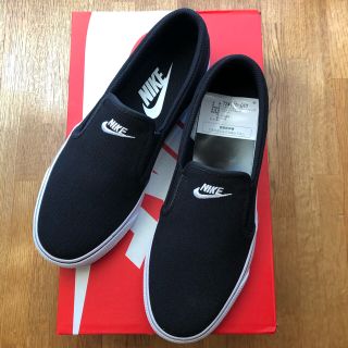 ナイキ(NIKE)の 【新品】WMNS TOKI SLIP CANVAS(スリッポン/モカシン)