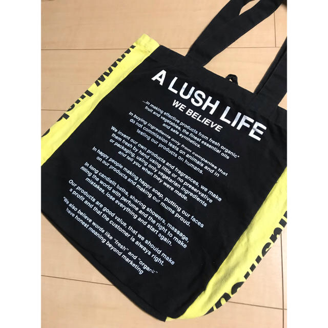 LUSH(ラッシュ)のLUSH エコバッグ ☆レア☆ レディースのバッグ(エコバッグ)の商品写真