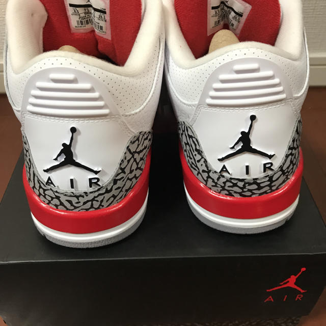 NIKE(ナイキ)の【 新品 未使用 】 AIR JORDAN 3 KATRINA メンズの靴/シューズ(スニーカー)の商品写真