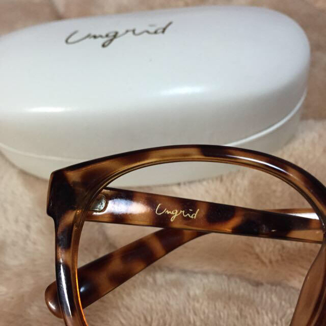 Ungrid(アングリッド)のUngrid伊達眼鏡♡3/26まで レディースのファッション小物(サングラス/メガネ)の商品写真