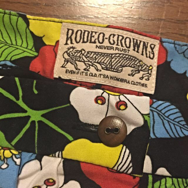 RODEO CROWNS(ロデオクラウンズ)の花柄スカート レディースのスカート(ミニスカート)の商品写真