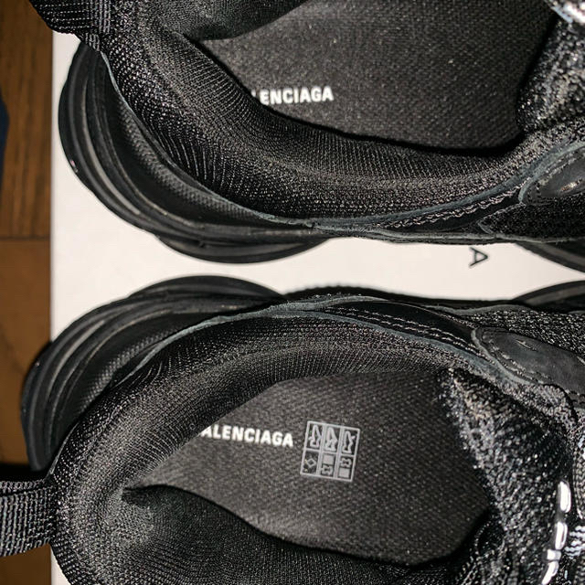 Balenciaga(バレンシアガ)のBalenciaga triple s メンズの靴/シューズ(スニーカー)の商品写真