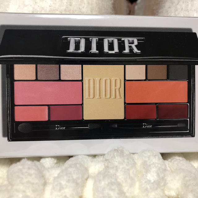 Dior メイクパレット