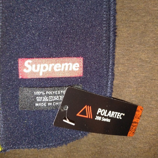 Supreme(シュプリーム)のSupreme 18aw Polartec Logo Scarf メンズのファッション小物(バンダナ/スカーフ)の商品写真