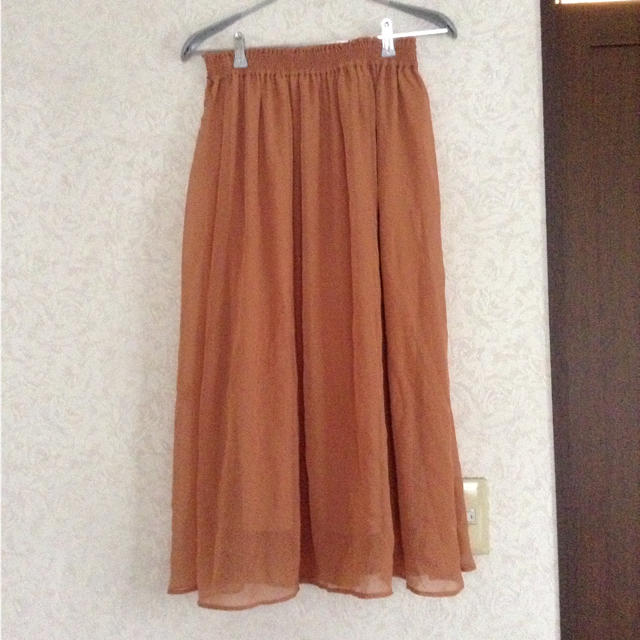 GU(ジーユー)の春色 シフォンロングスカート レディースのスカート(ロングスカート)の商品写真