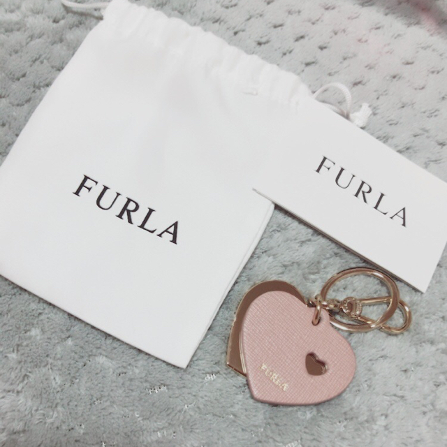 FURLA キーホルダー ハート