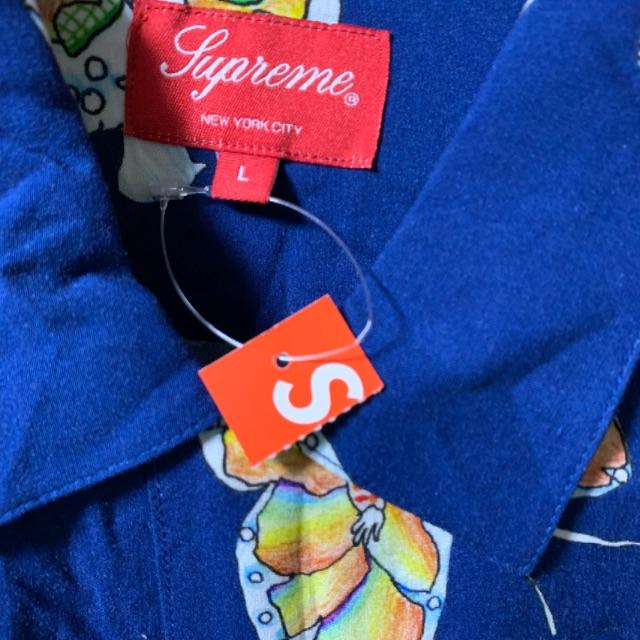 Supreme(シュプリーム)のSupreme Butterfly Rayon Shirt Navy SS16 メンズのトップス(シャツ)の商品写真