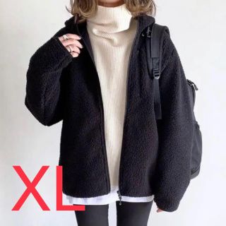 ユニクロ(UNIQLO)の【完売品】ユニクロ 防風ボアフリースパーカー ブラック XLサイズ(パーカー)