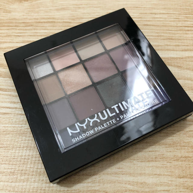 NYX(エヌワイエックス)の❤️25日までセール❤️NYXメイクパレット  コスメ/美容のベースメイク/化粧品(アイシャドウ)の商品写真