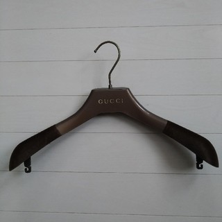 グッチ(Gucci)のけーちん4896様専用 GUCCI レディースハンガー(押し入れ収納/ハンガー)