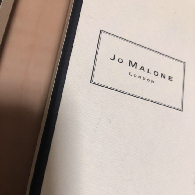 Jo Malone(ジョーマローン)のJO MALONE 箱のみ(ジョーマローン) レディースのバッグ(ショップ袋)の商品写真