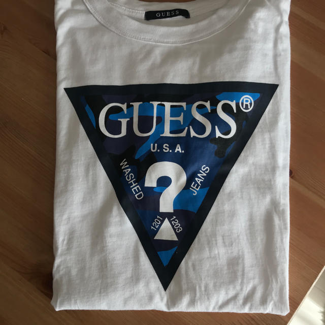 GUESS(ゲス)のGUESS メンズのトップス(Tシャツ/カットソー(半袖/袖なし))の商品写真