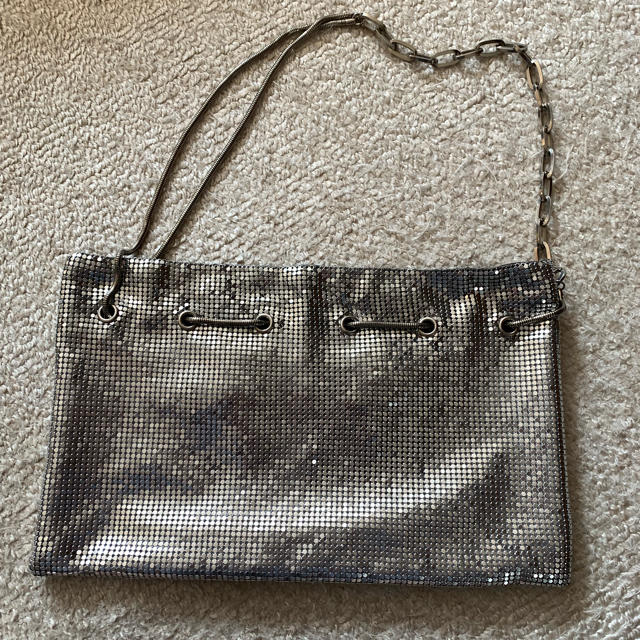 BEAUTY&YOUTH UNITED ARROWS(ビューティアンドユースユナイテッドアローズ)のBIGOTRE CHILLY PURSE MINI silver レディースのバッグ(ショルダーバッグ)の商品写真