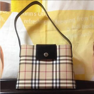 バーバリー(BURBERRY)のバーバリー♡ショルダーバッグ(ショルダーバッグ)